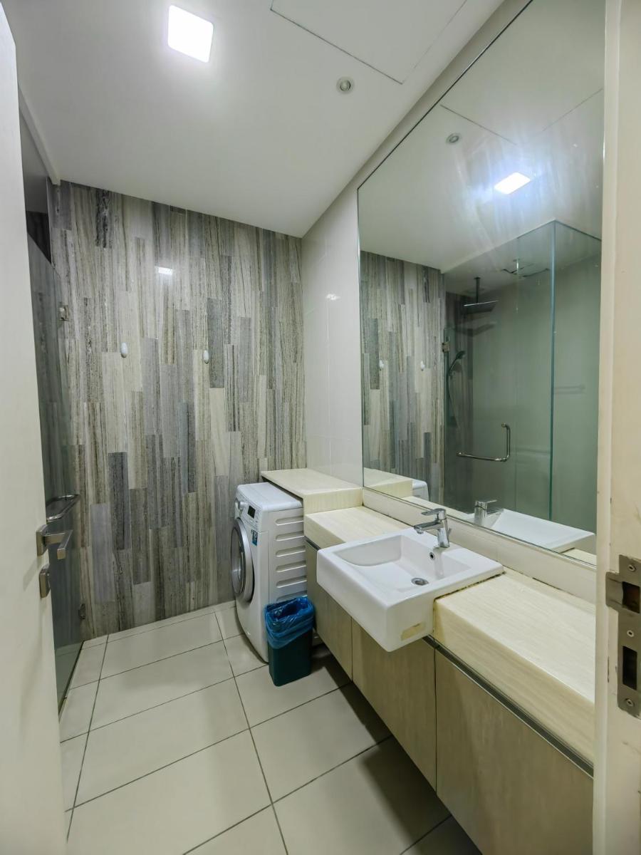 M CITY Kl City - Housity