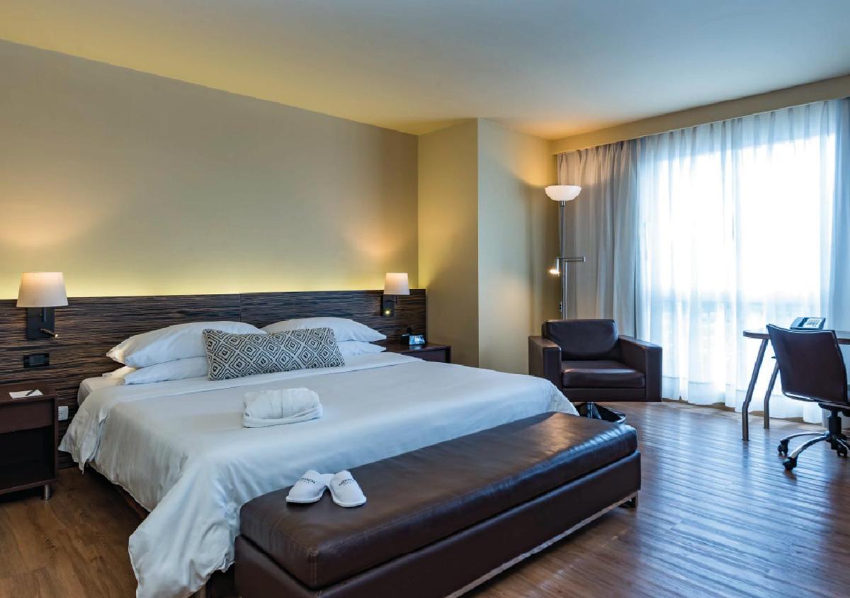 Movich Hotel de Pereira - Housity
