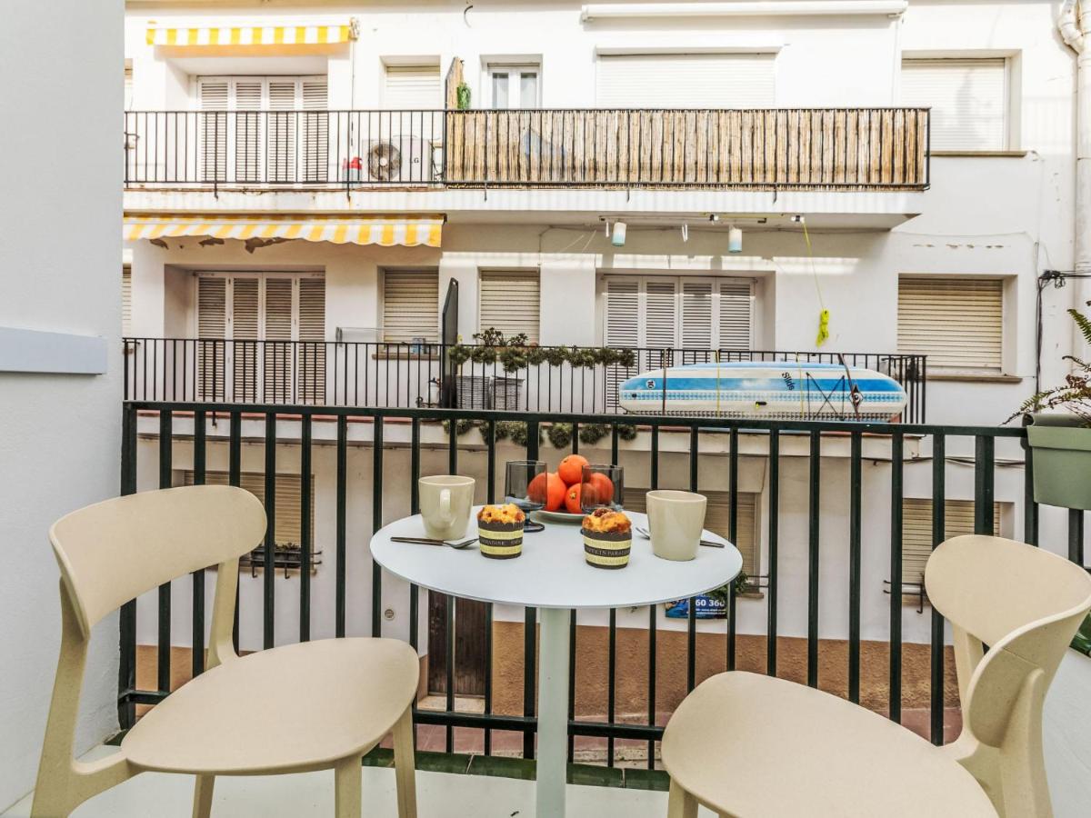 Apartment Llafranc Beach by Interhome - Housity