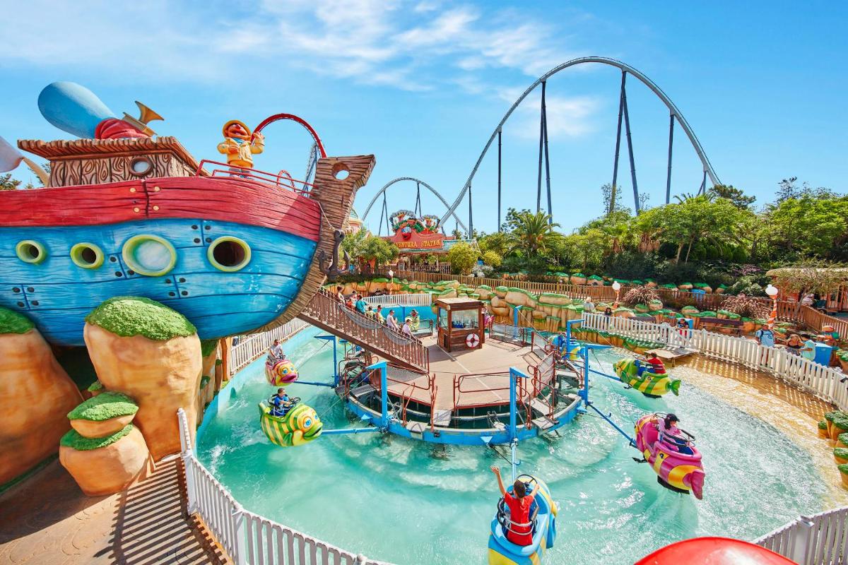 Piscina en o cerca de PortAventura Hotel Roulette - Includes unlimited access to PortAventura Park & 1 access to Ferrari Land