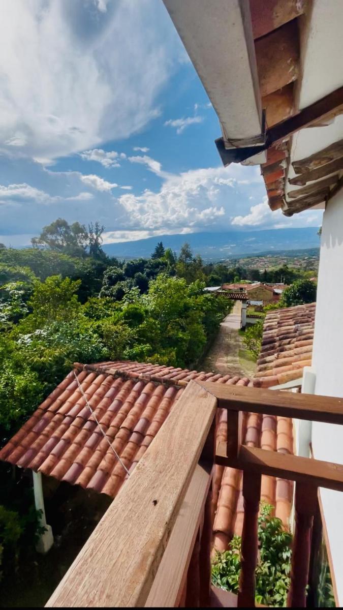 Hostal Renacer - Housity