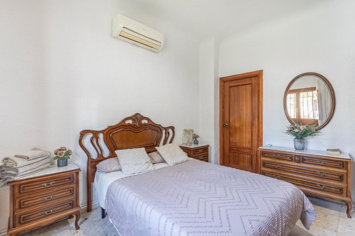 Carmen de la Sultana - free parking - Housity