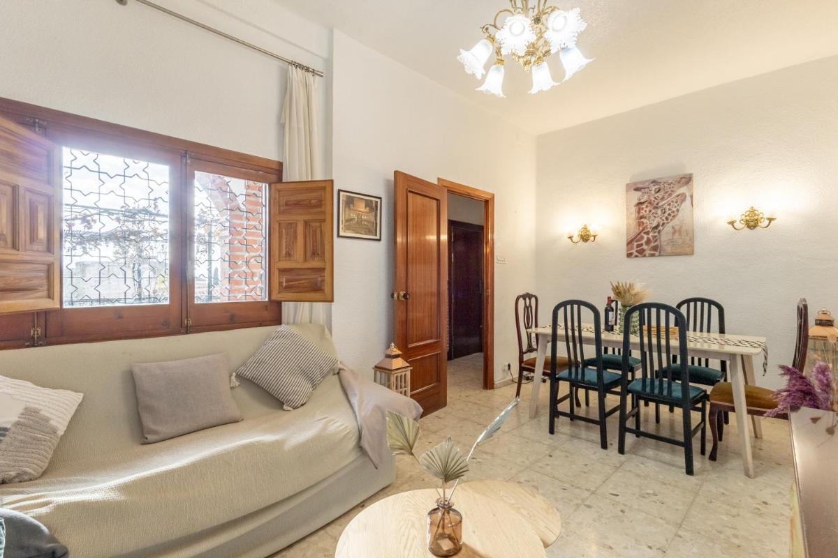 Carmen de la Sultana - free parking - Housity