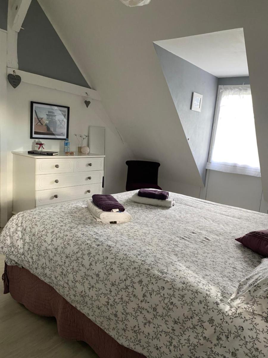 Maison de Campagne Le Pâtis aux Chevaux proche circuit 24H et Le Mans - Housity