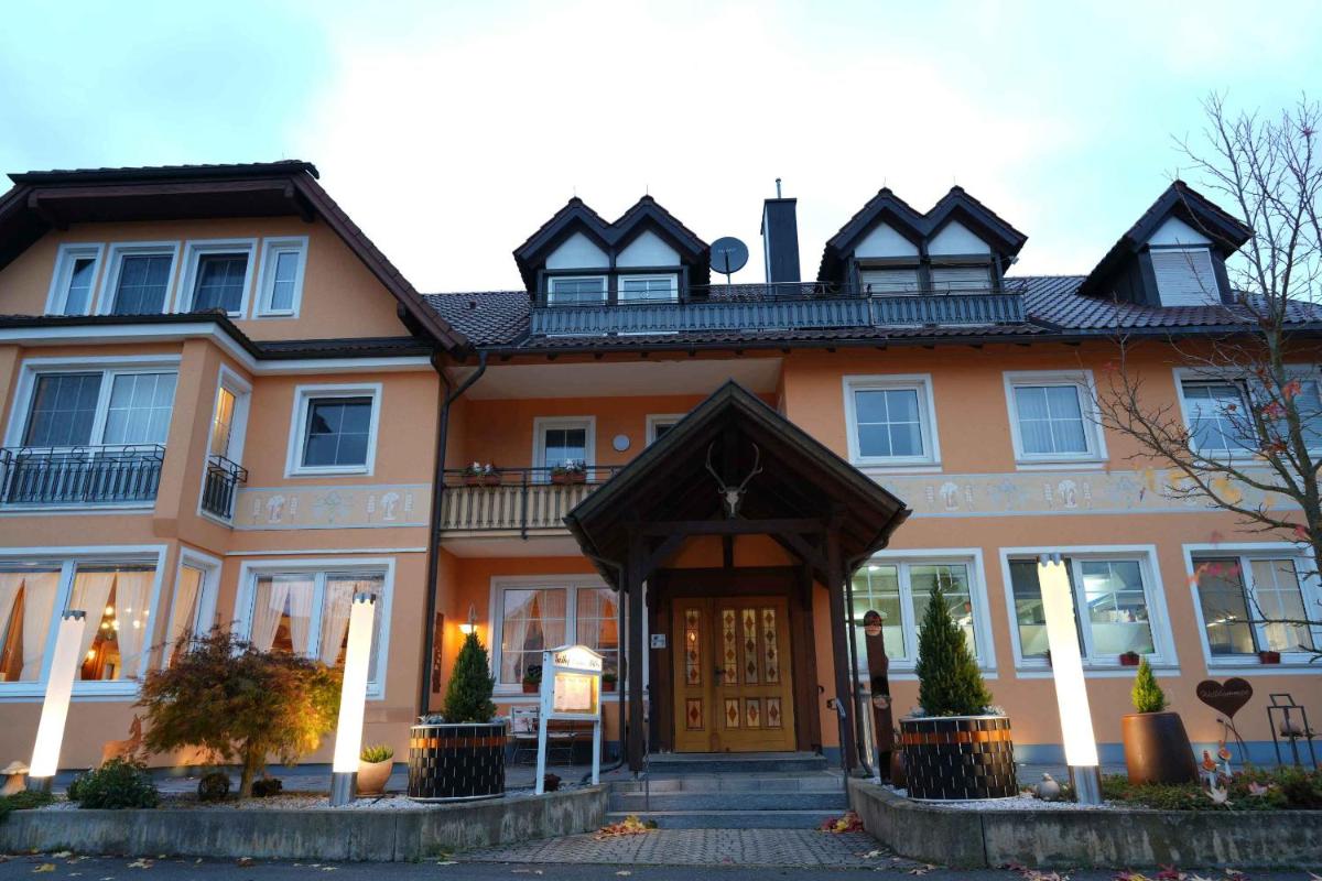 Gasthof Pension Müller - Housity