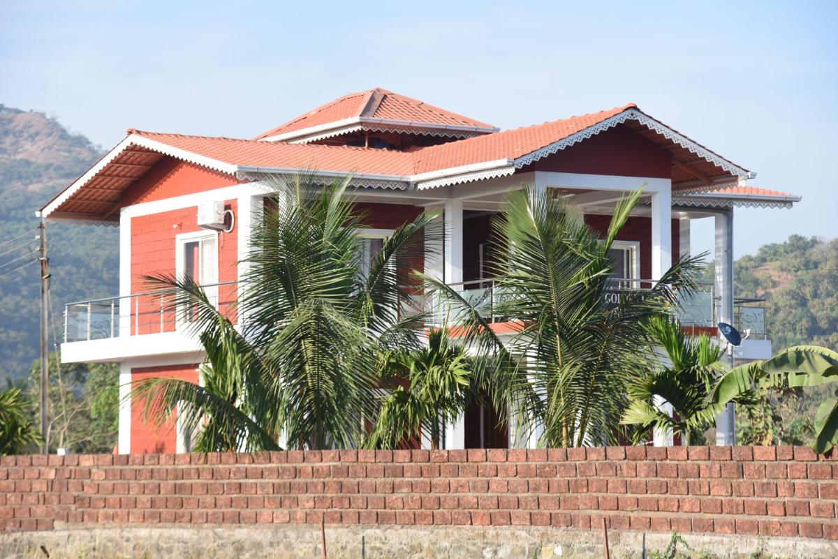 The Golden Leaf Farm - Housity
