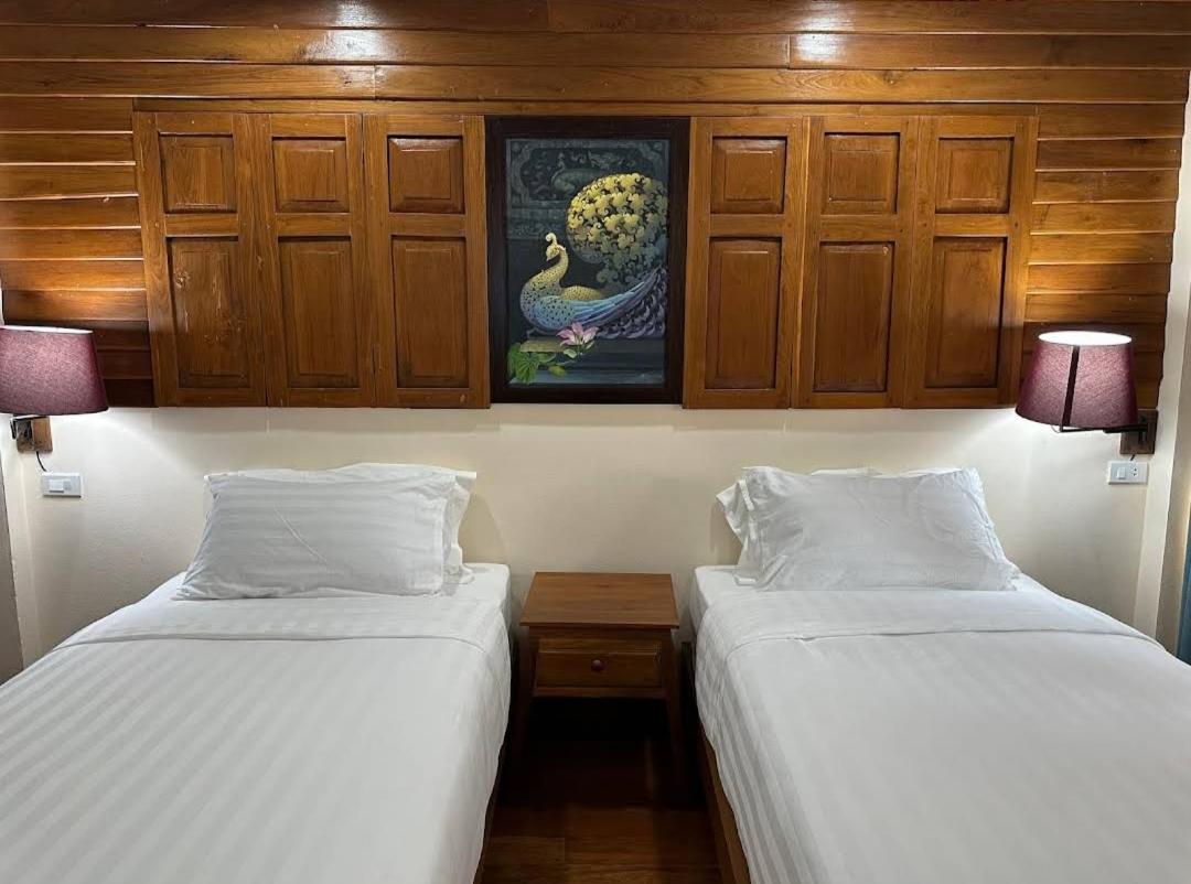 บ้านยุ้งฮีลล์รีสอร์ท Baan Yung Hill Resort - Housity