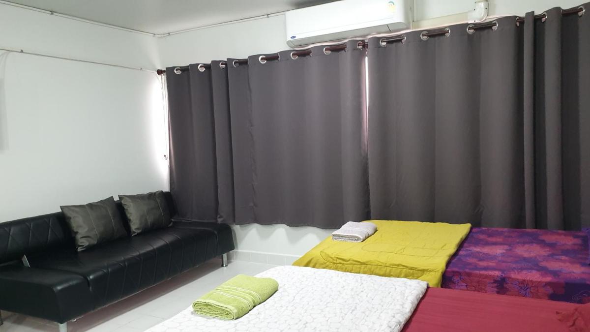 ห้องพักรายวัน เมืองทองธานี เรือนศรีตรัง - Housity