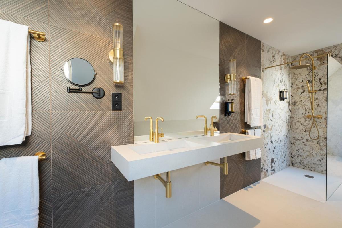 Un baño de Eurostars Royal Tanau