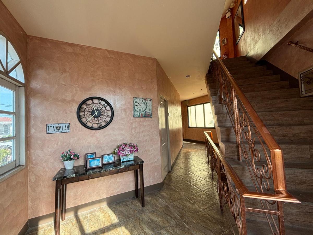 Kireeya Villa - Hizvo