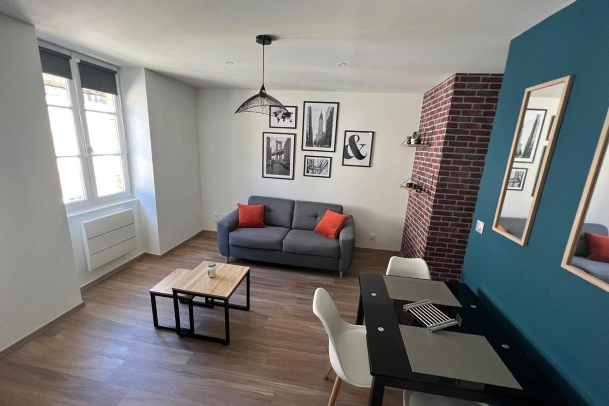 Casa Faro -T2 -Hyper Centre Brive -Rue Commerçante - Housity