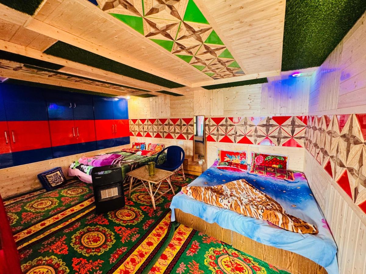 Adil Paying Guest house - Housity