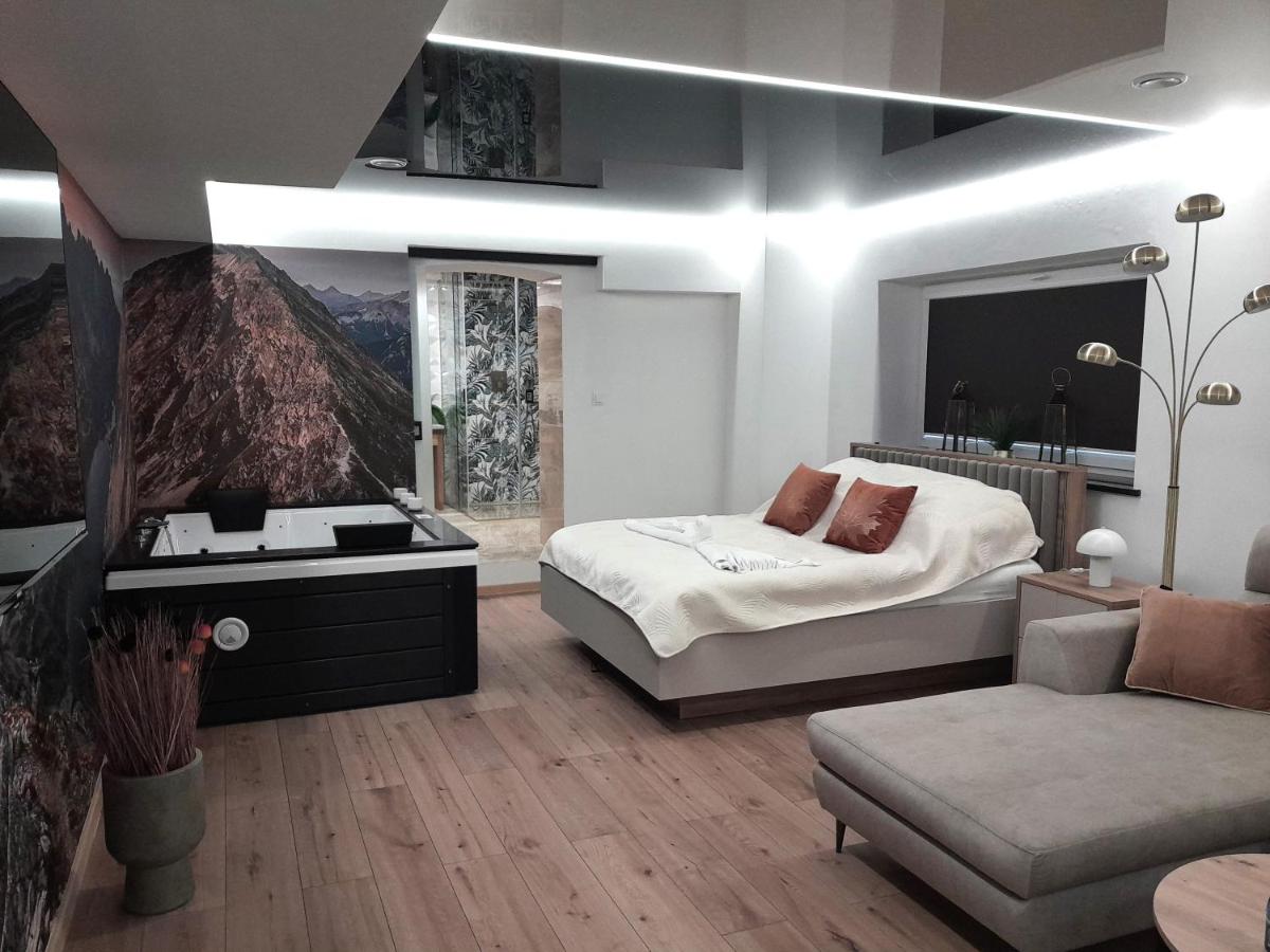 Apartament w Tucholi - Housity