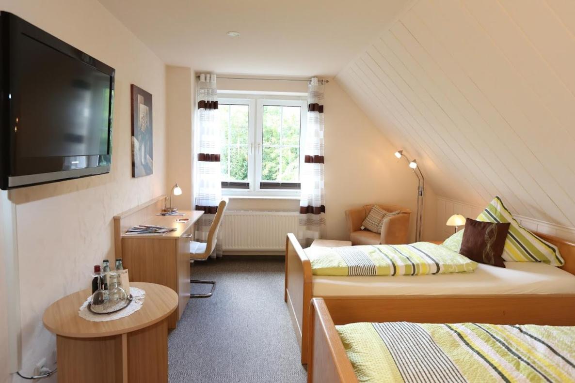 Landhotel Möllhagen - Housity