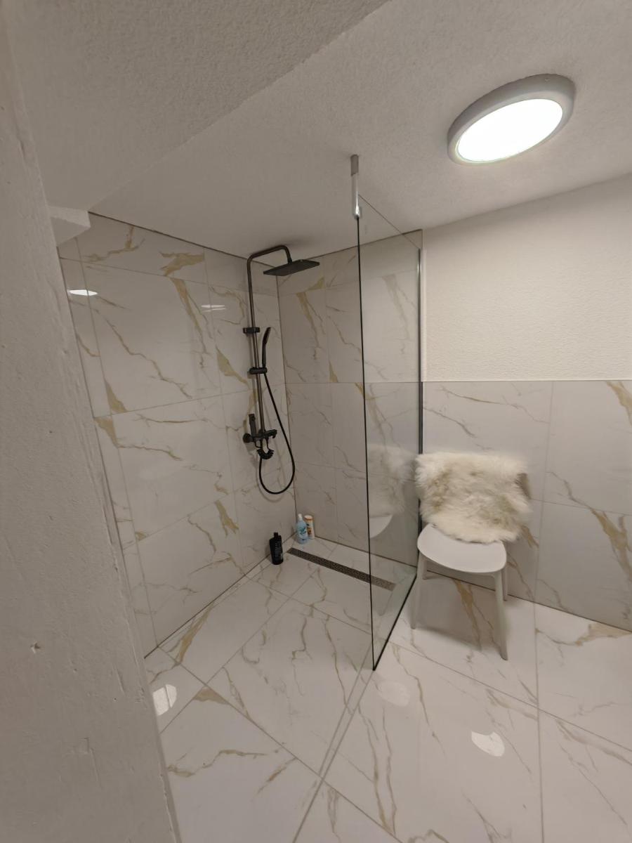Ferienwohnung - Housity
