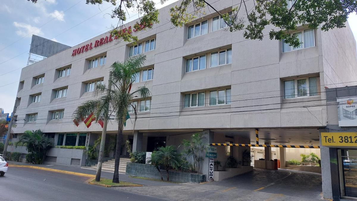 Hotel Real Del Sol - Housity