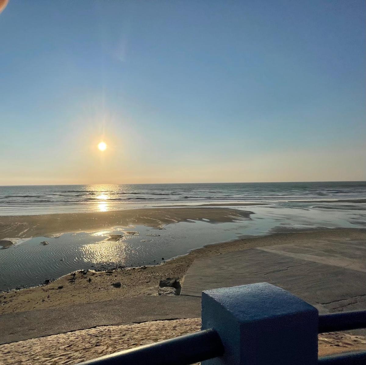 appartement avec Wifi résidence Les sables face mer - Housity