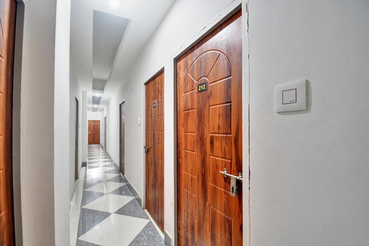 Hotel O ROYAL EMPIRE - Housity