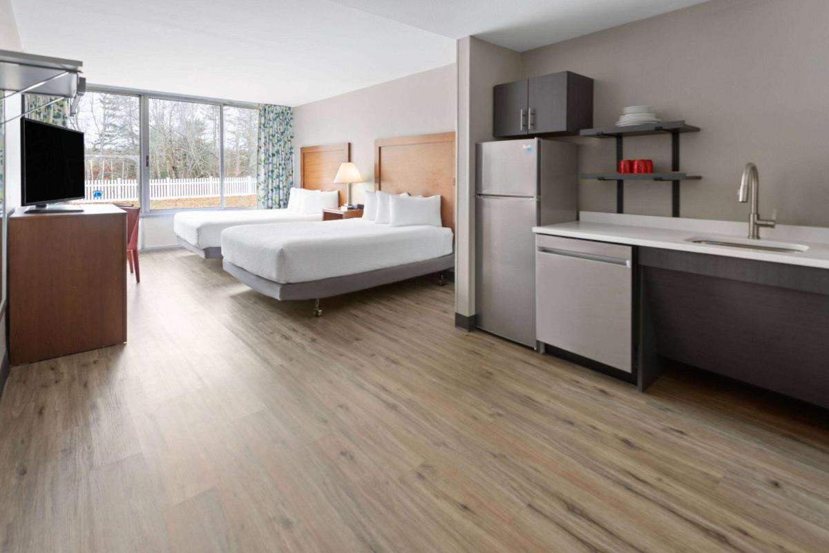 Hawthorn Extended Stay by Wyndham Ellsworth Bar Harbor - Housity
