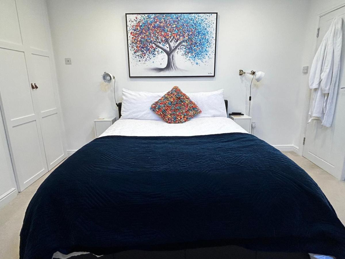 Dove House - Housity