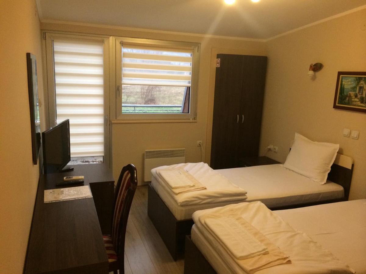 Prenociste Gazela - Housity