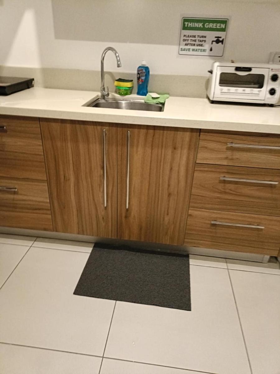 Cozy 2br Condo - Housity