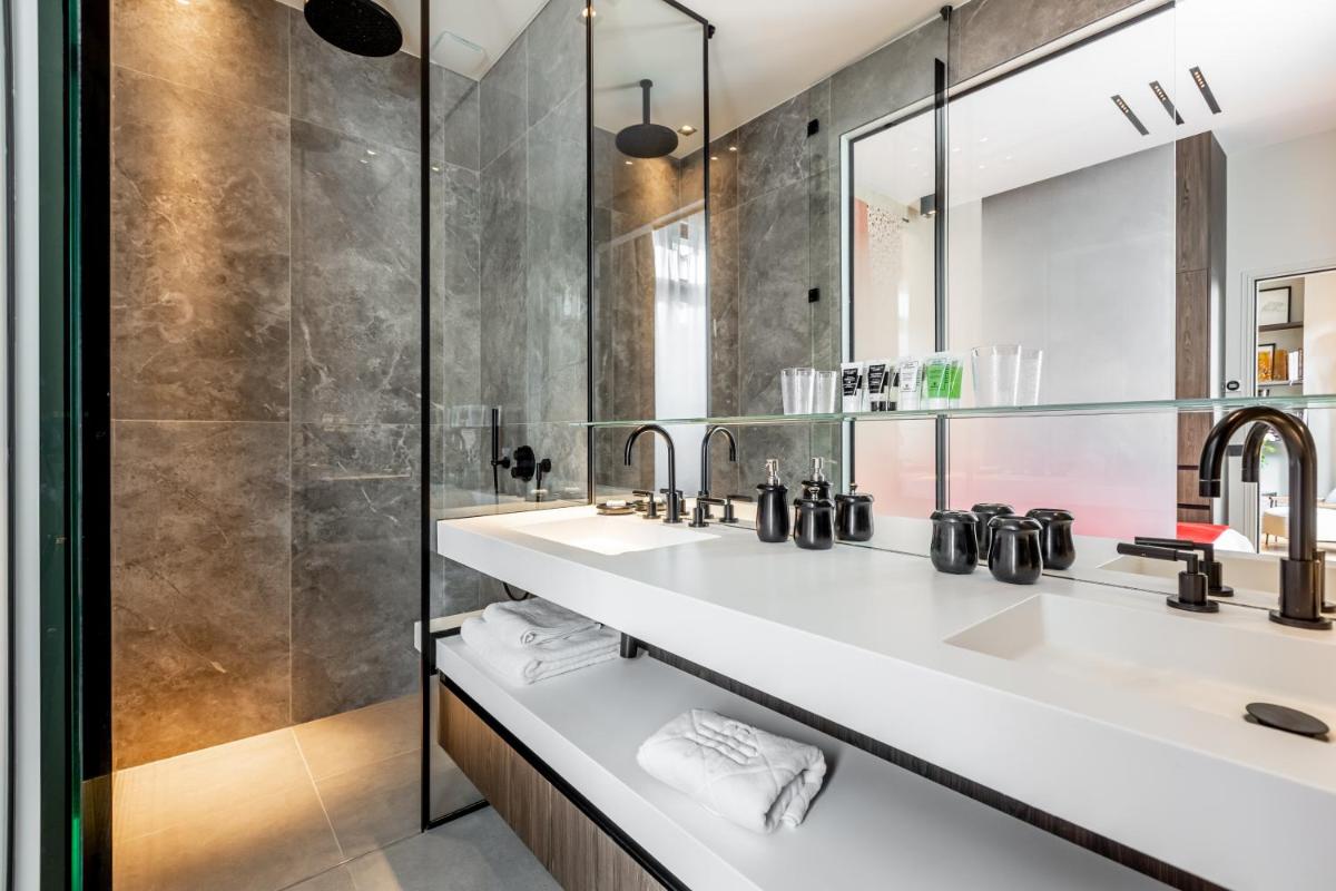 Salle de bains dans l'établissement Maison Boissière BARNES Residences