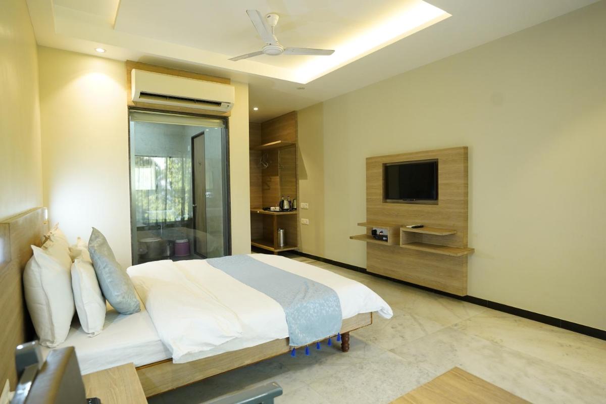 Hotel Hrushikesh - Housity