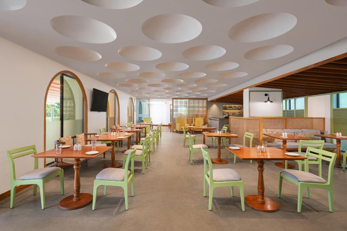 Fairfield by Marriott Goa Anjuna - Housity