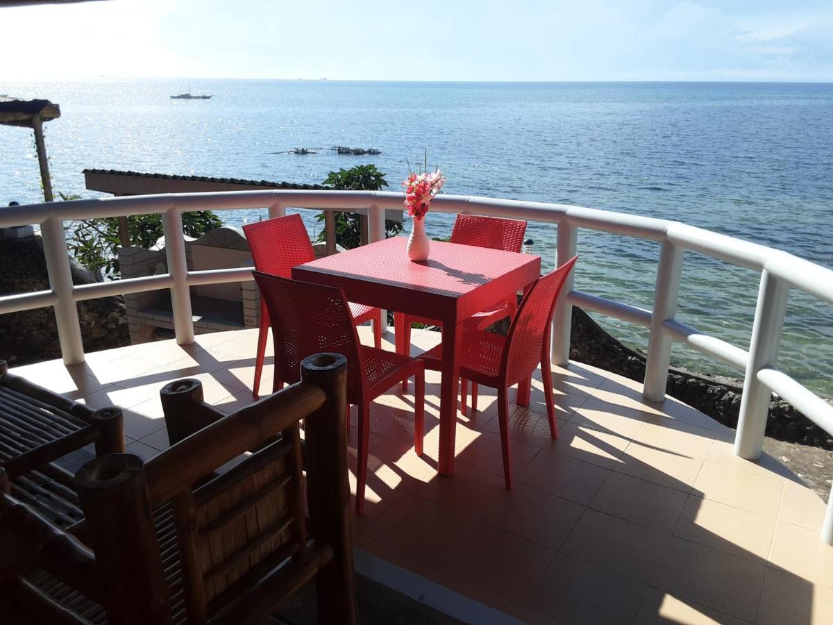 Sunset Vista Sea Front Guest House - Housity