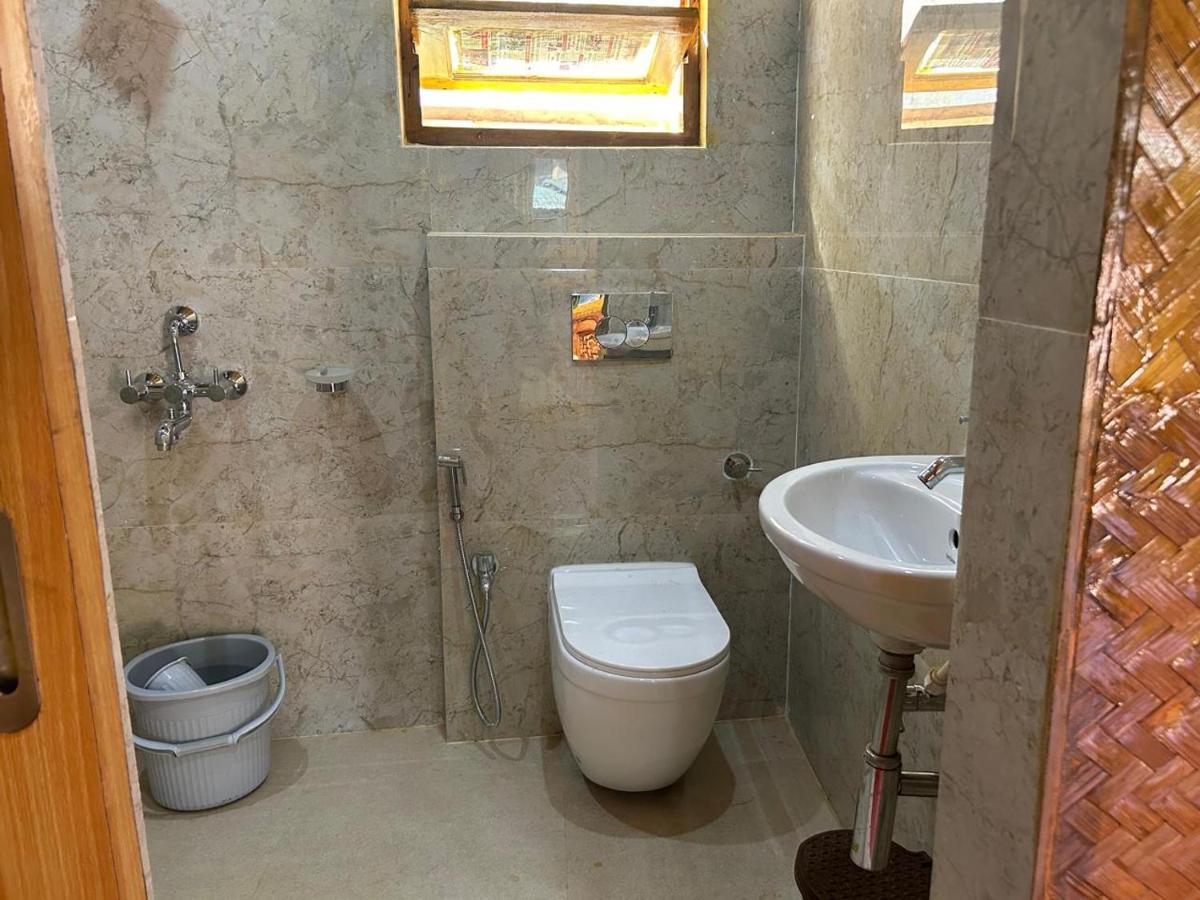 Lake Vista Home Stay - Housity