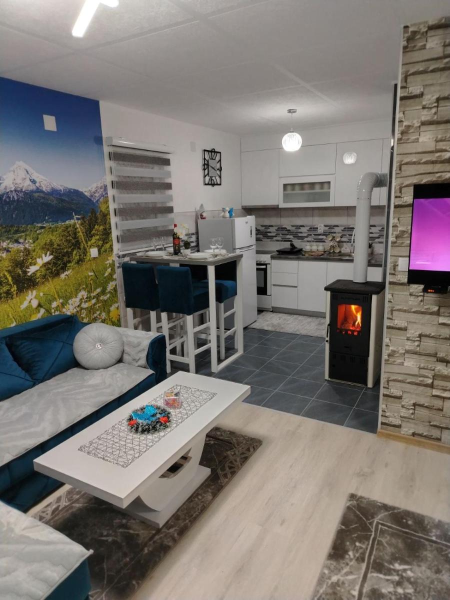 Apartmani NECA Zlatar - Housity