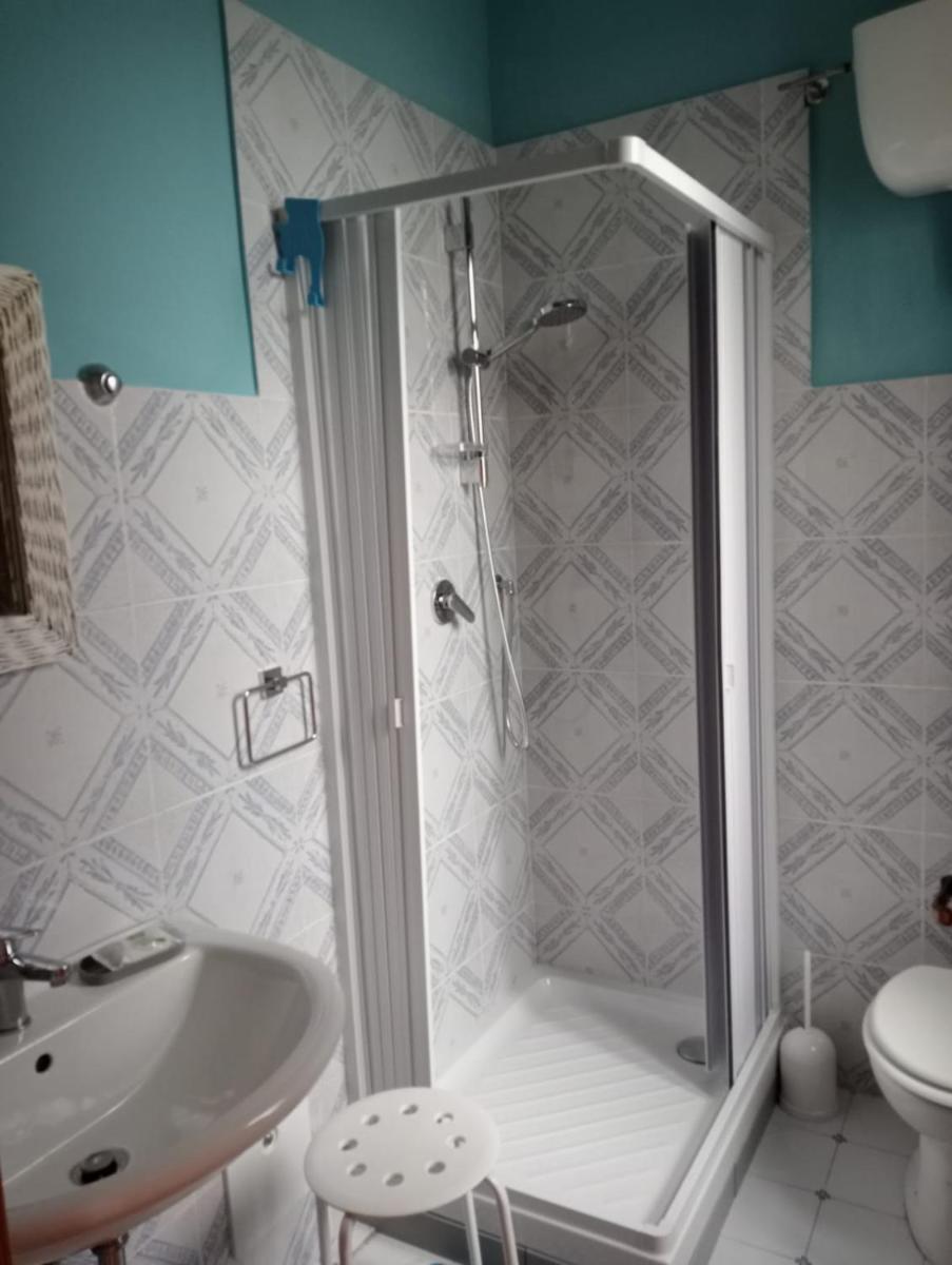 L'Angolo Rosa B&B - Housity