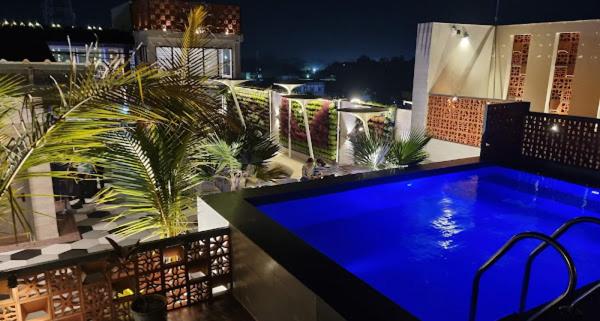 HOTEL LAKE VIEW - Housity