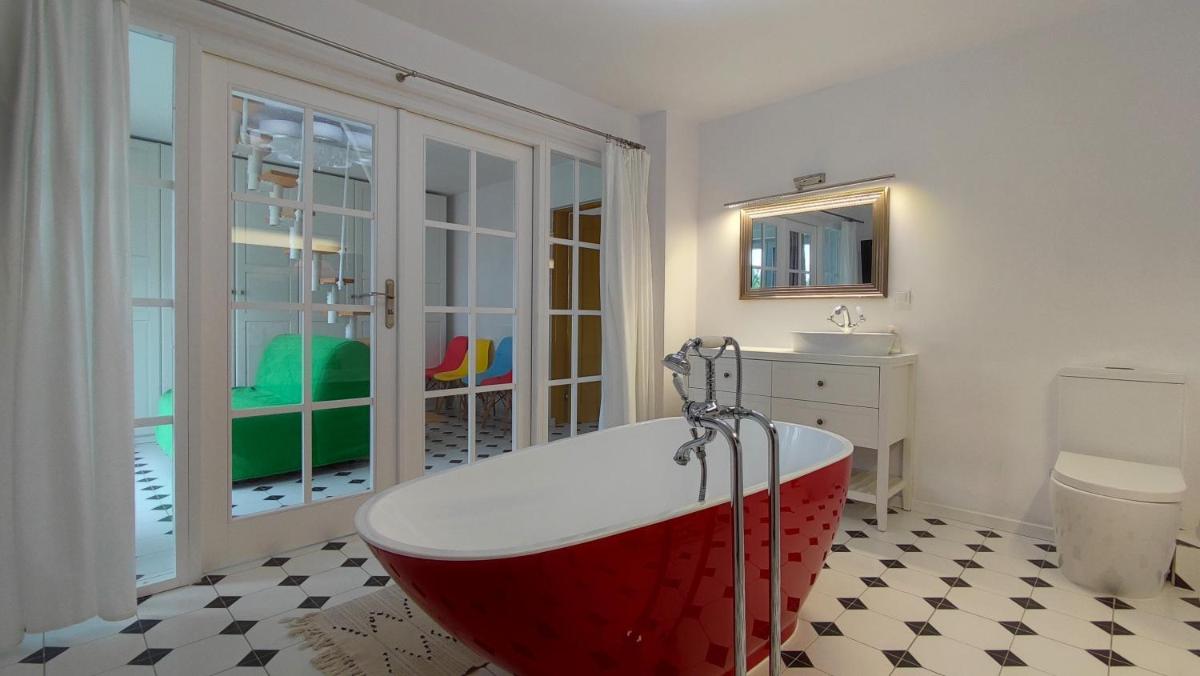 Mechechill - Housity