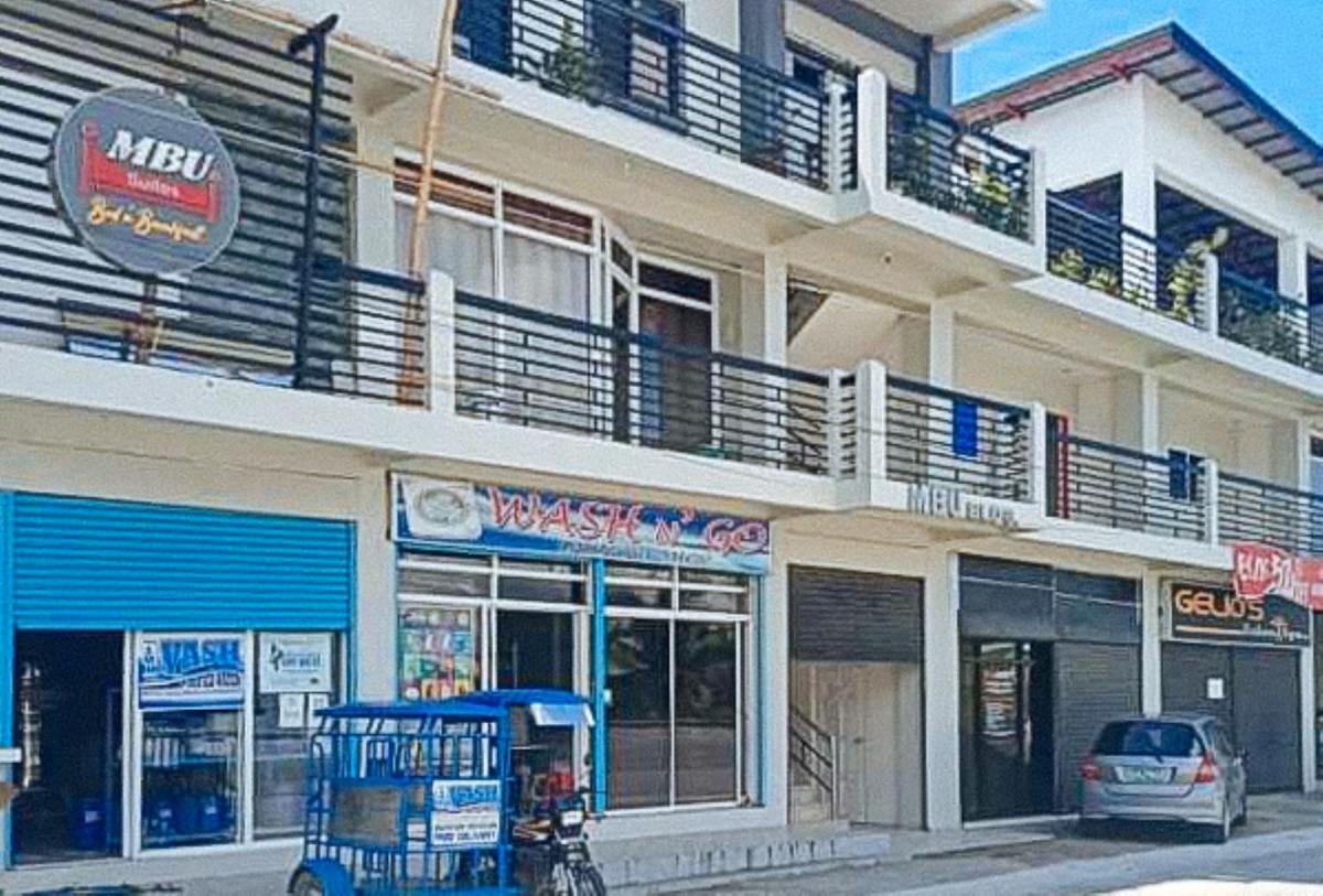 MBU Suites Bed n Breakfast RedPartner - Housity