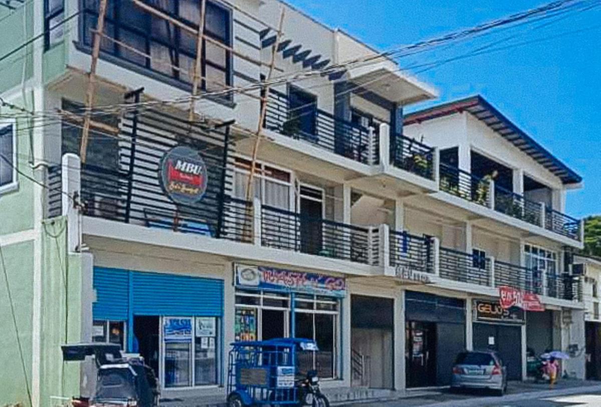 MBU Suites Bed n Breakfast RedPartner - Housity