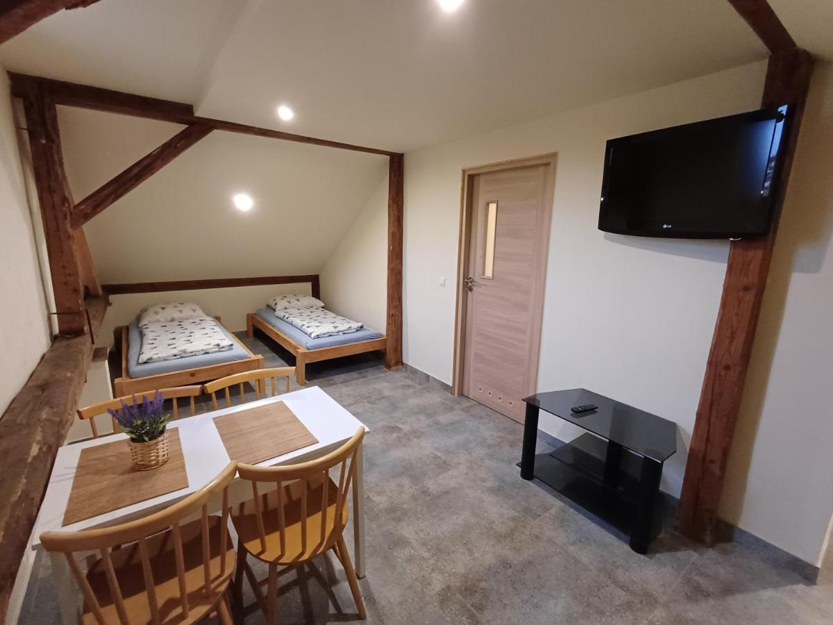 Agroturystyka Noclegi Podlesie - Housity