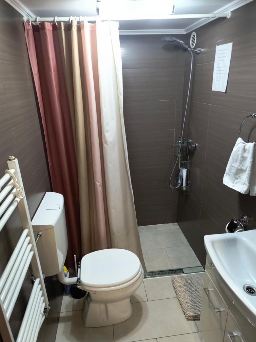 Apartament central Adis - Housity