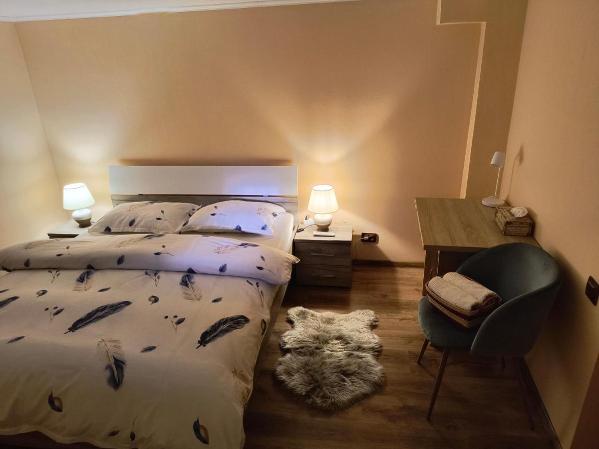Apartament central Adis - Housity