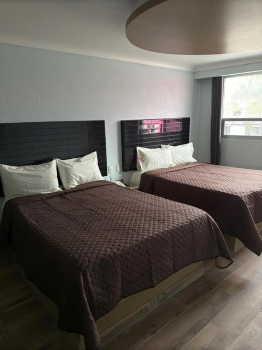 Hotel & Villas 7 - Housity