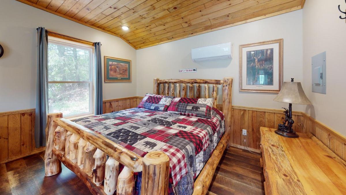 Rough Cut Lodge - Housity