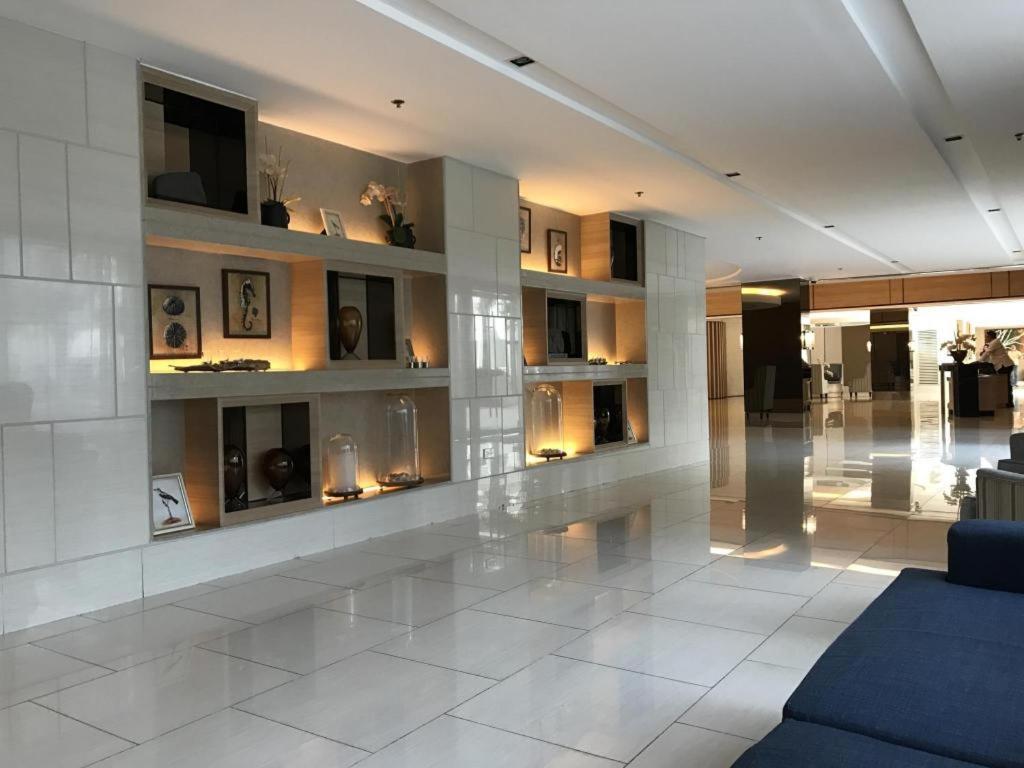 Nice and Simple 1 Bedroom in Shell Residences - Housity