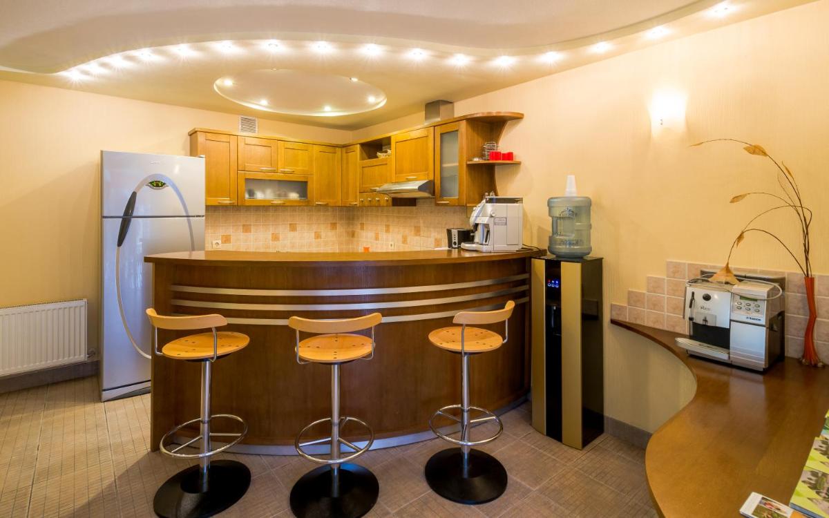 Hotel Linda - Helvita - Housity