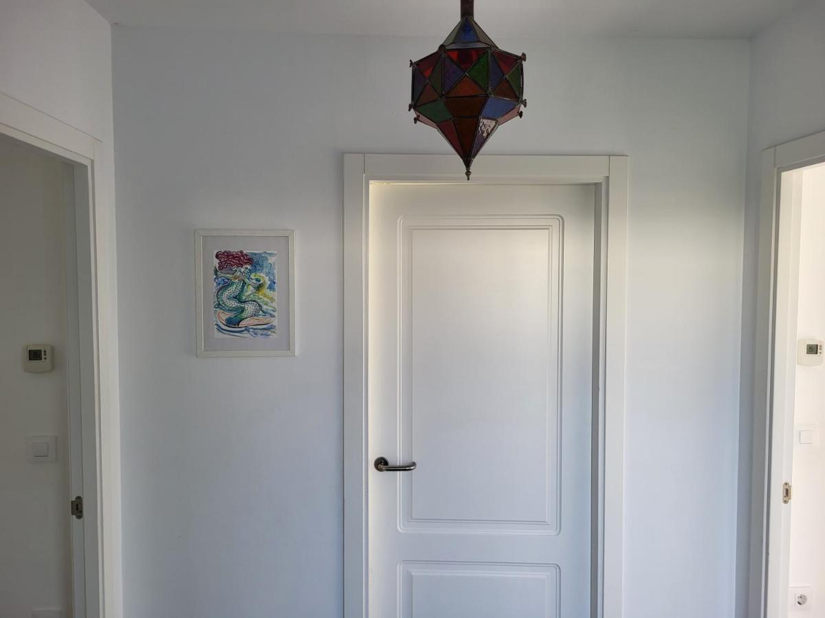 Family house with nice garden 10min from Sanlúcar - Housity