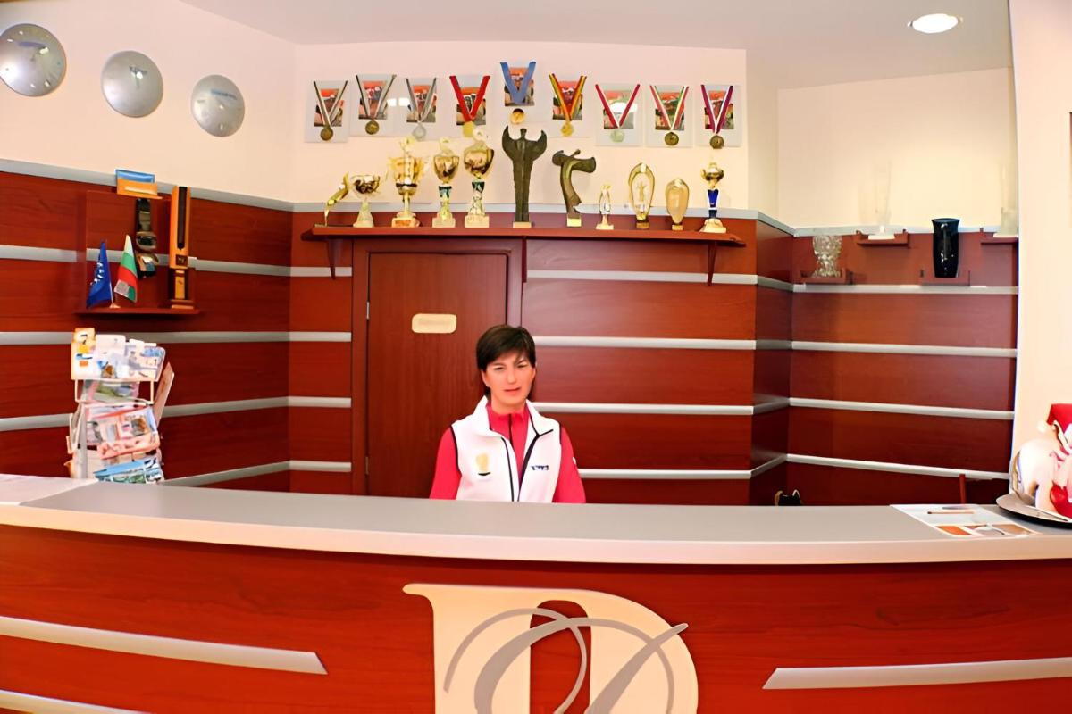 Dafovska Hotel - Housity