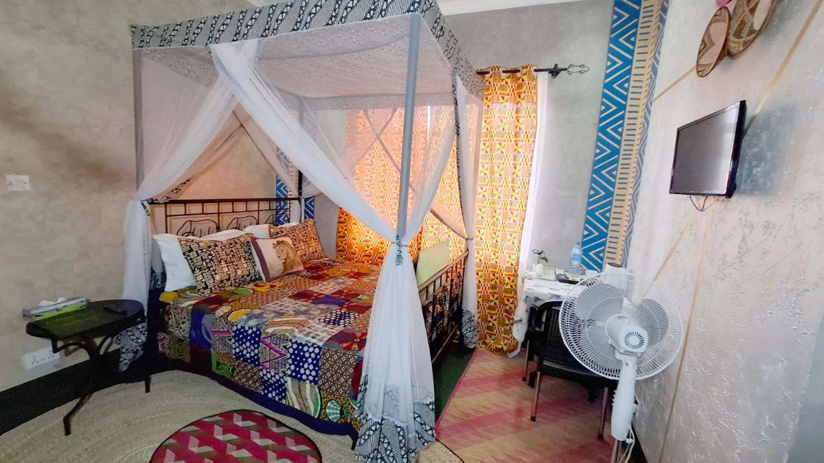 Korona Villa Lodge - Housity