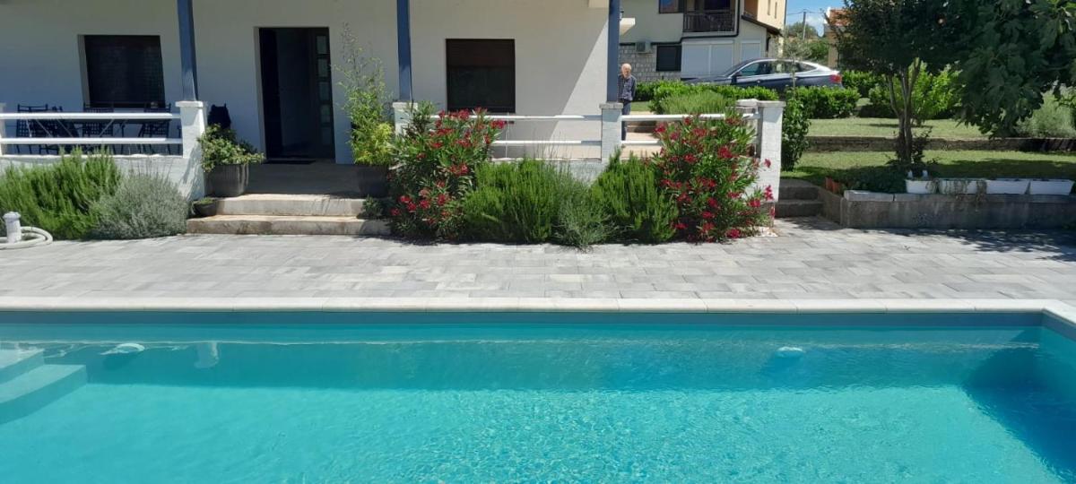 Kuća za odmor Planinić - Housity