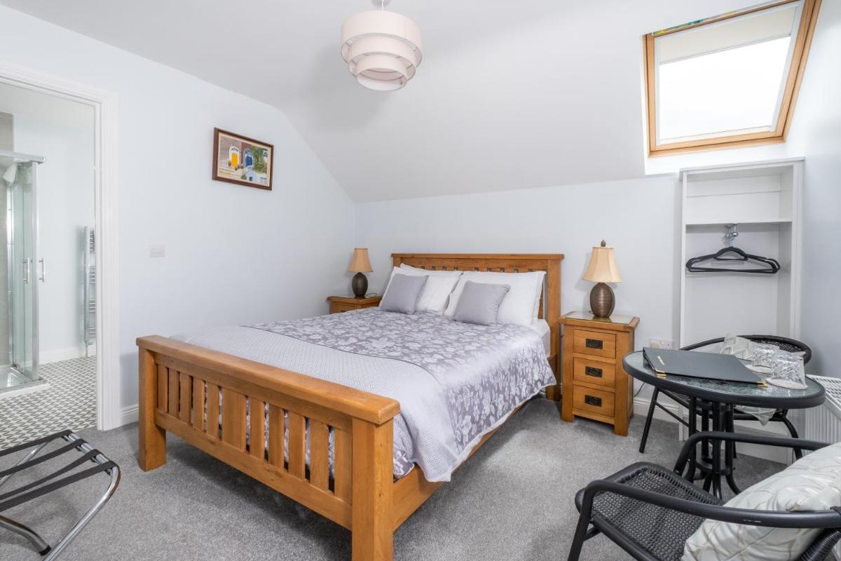 Keeraun Hill - Housity