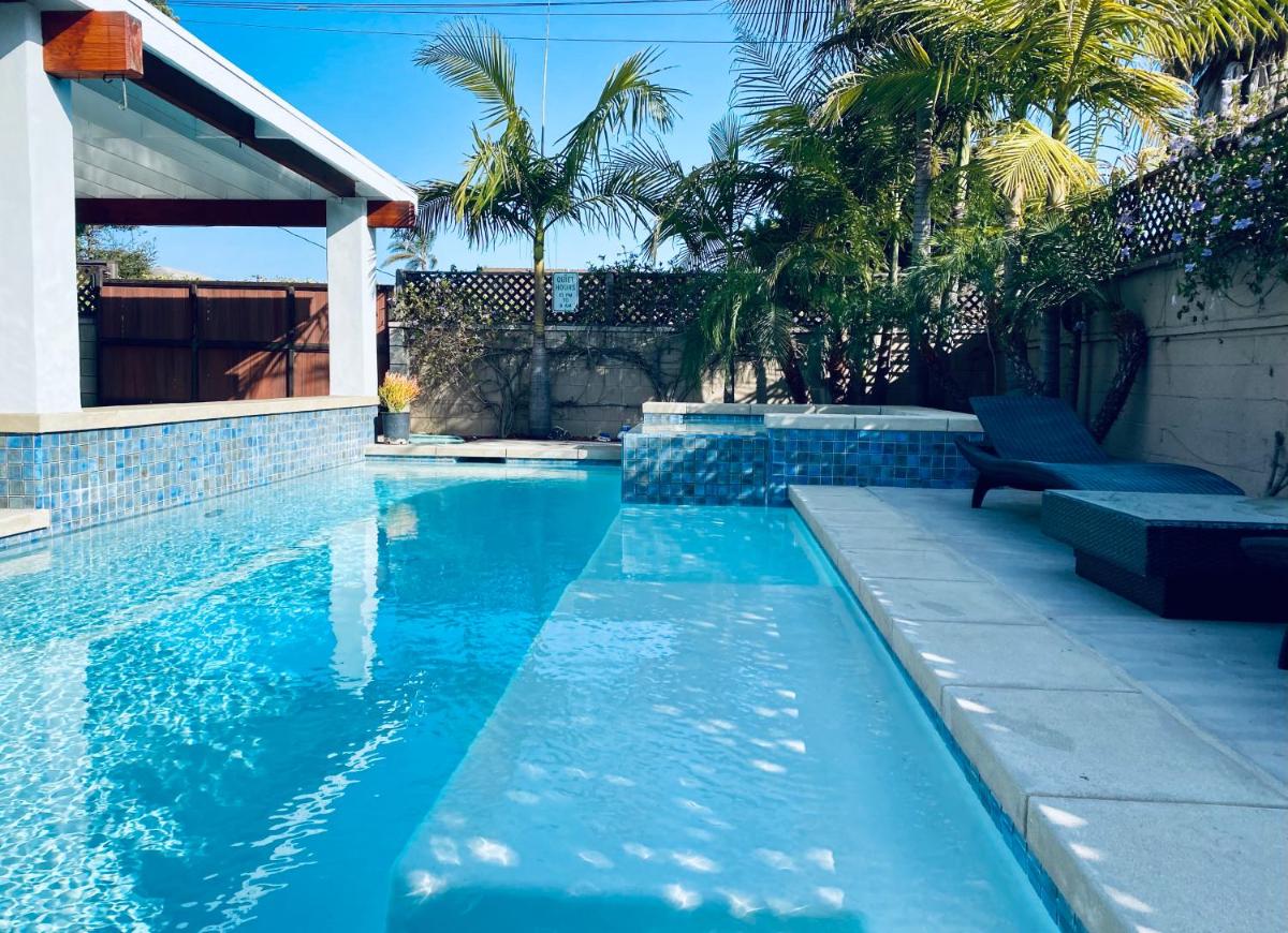 Oasis with pool and music studio by BENVENU - Housity